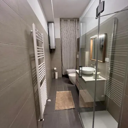 Col Di Lana Apt Milan Exterior photo